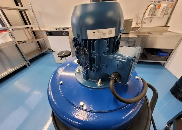 de DEDUST 10 PRO is in staat om 1,1 kW te draaien